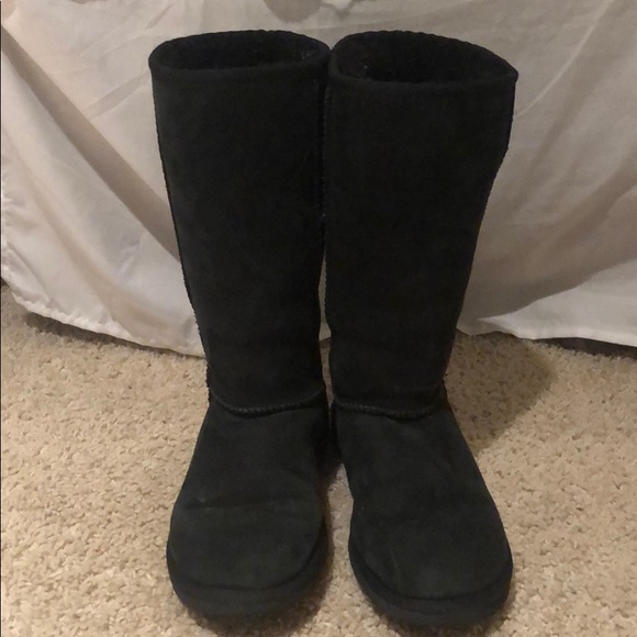 UGG boots - Picture 2 of 2